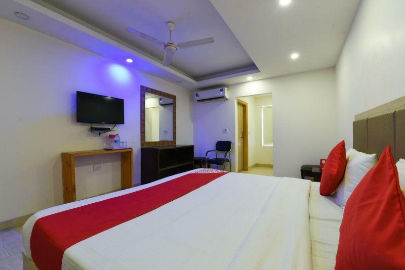 Hotel Wti Airport Grand Delhi Nova Deli Exterior foto