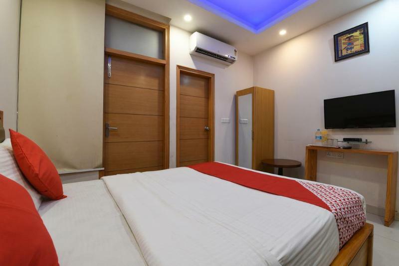 Hotel Wti Airport Grand Delhi Nova Deli Exterior foto